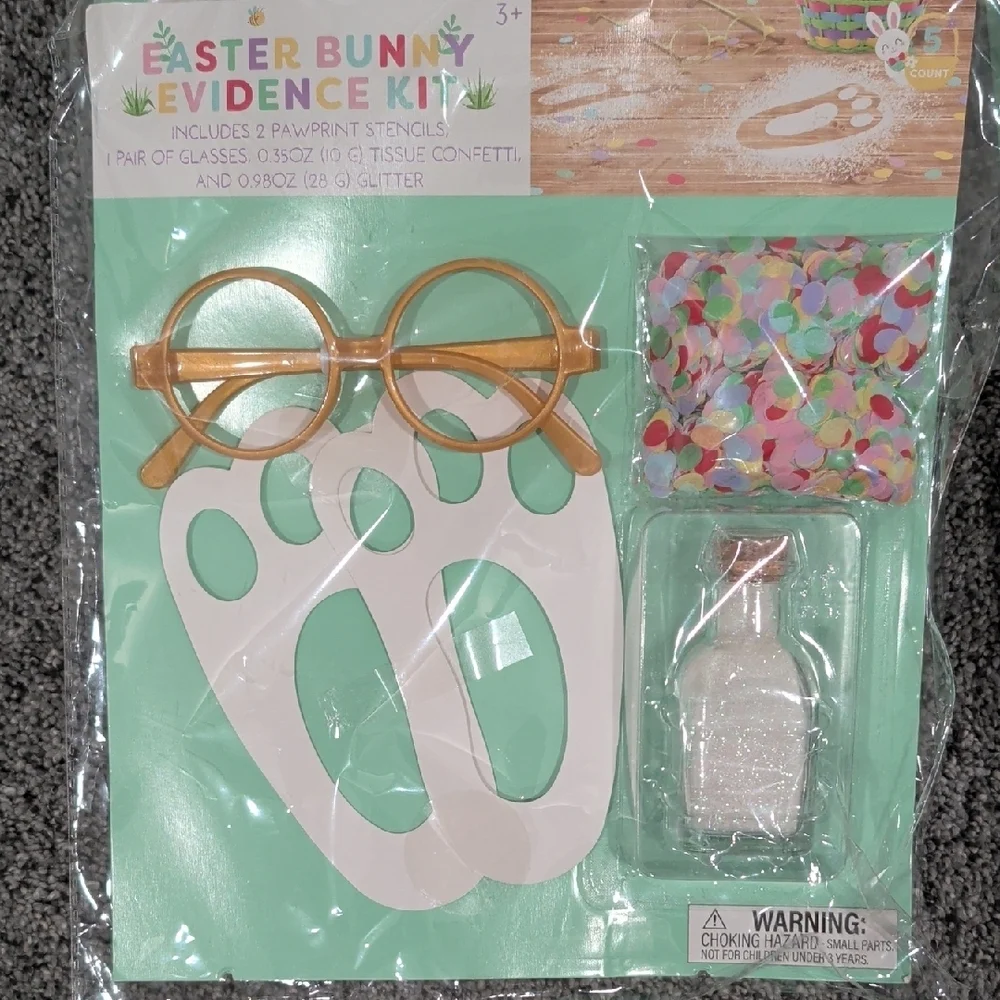 NWT PACK OF 6 Easter Bunny Evidence Kit Party Favor - Gold and White